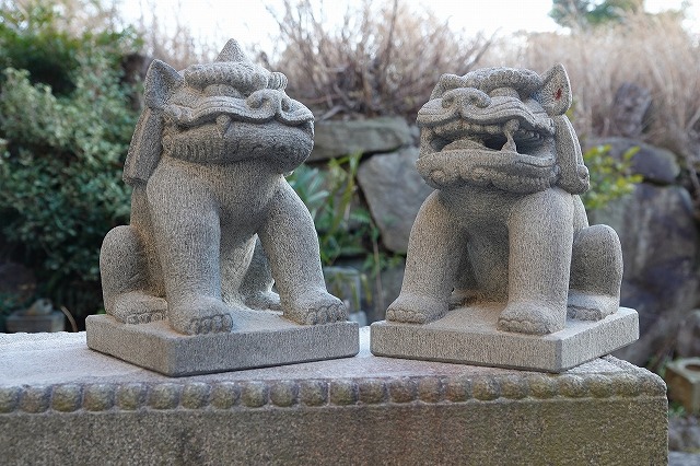 タテガミも尻尾も古い様式