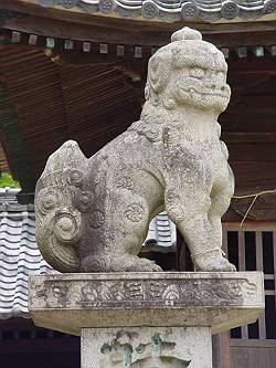 <b>明治二十九年 小川天神社(安城市)　</b>今井新太郎、前足の彫り方が中根善兵衛刻に似ている
